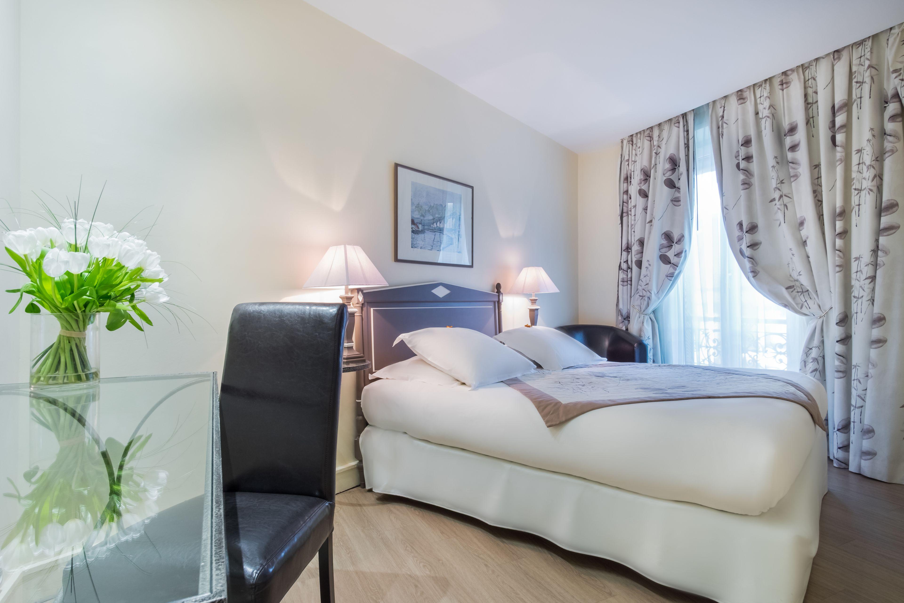 Hotel Waldorf Montparnasse 3*