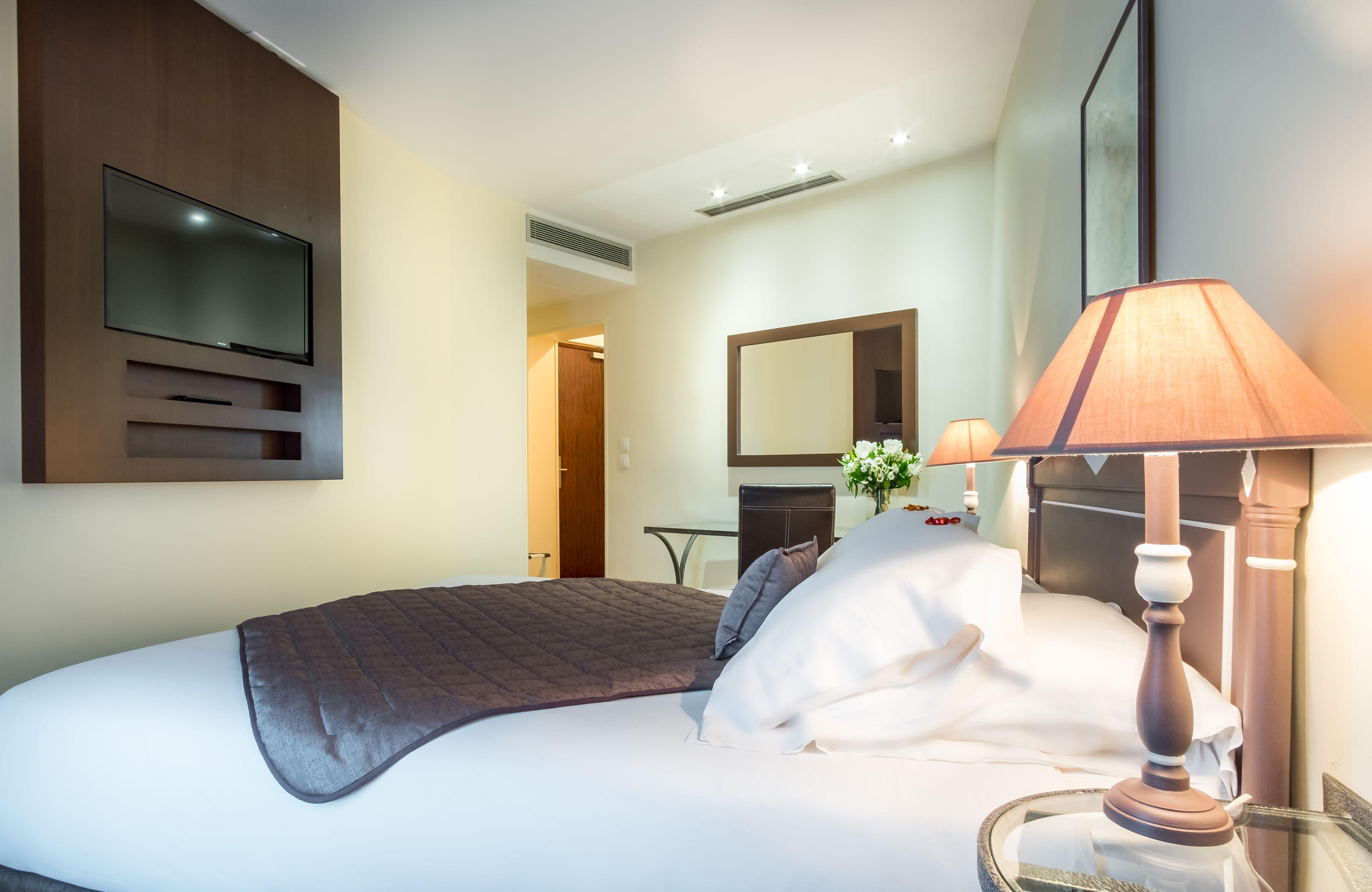 Hotel Waldorf Montparnasse 3*