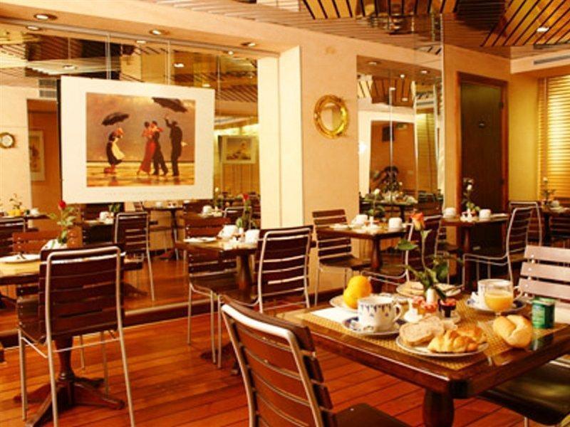 Hotel Waldorf Montparnasse 3*