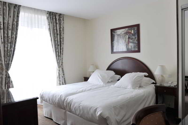 Waldorf Montparnasse Hotel