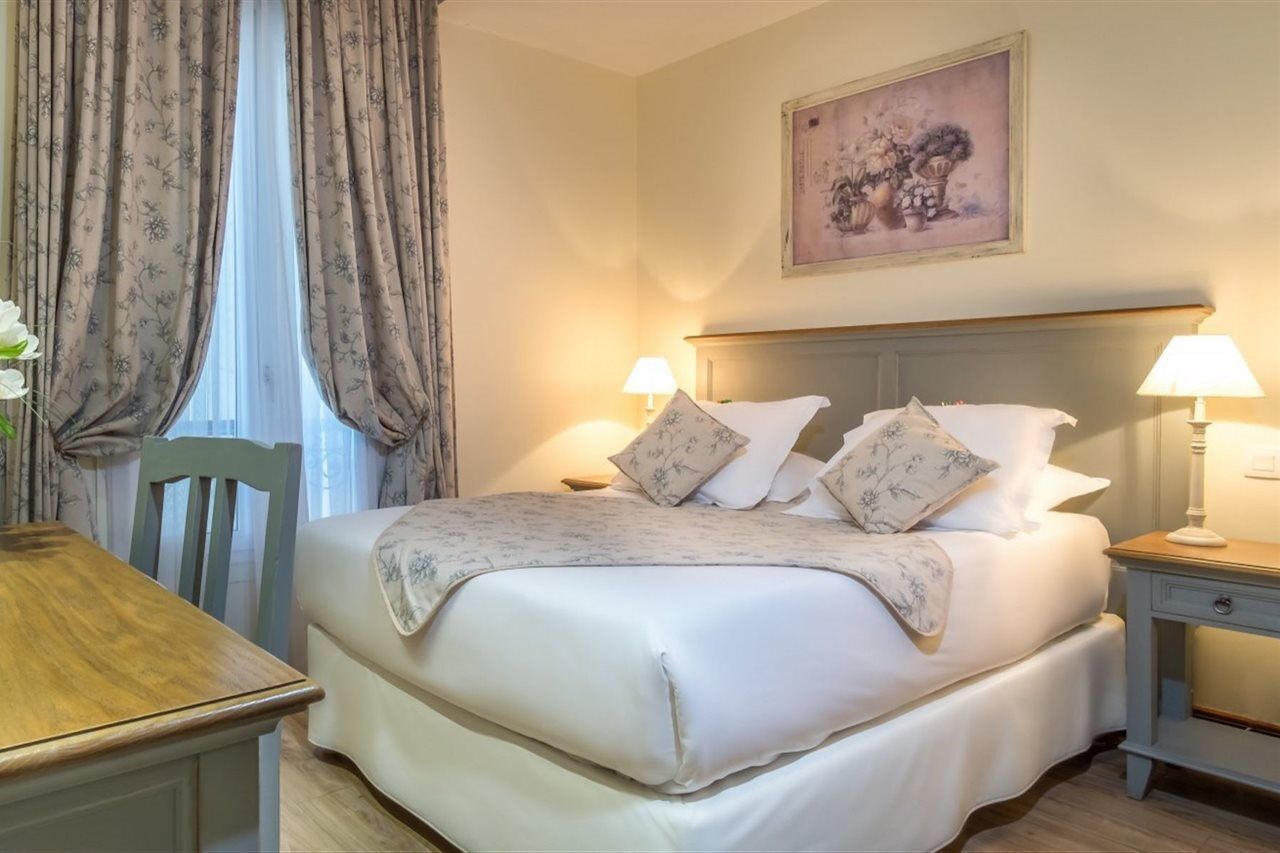 Waldorf Montparnasse Hotel 3*